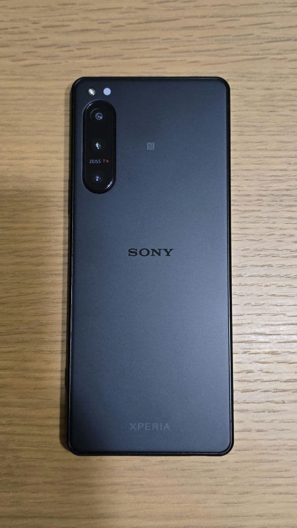 《画面緑線あり・ジャンク》Xperia 5 IVブラック