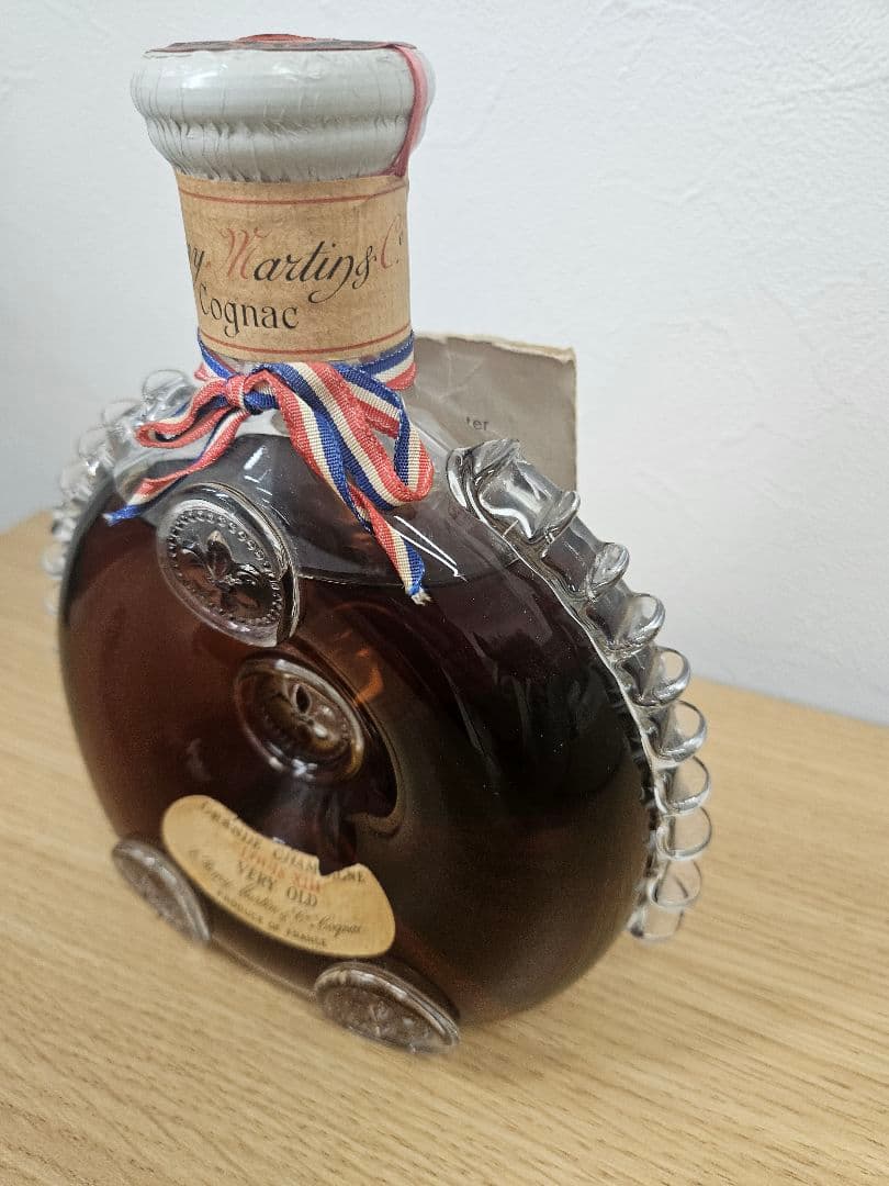 【未開封】レミーマルタンルイ13世 ベリーオールド 700ml　バカラボトル