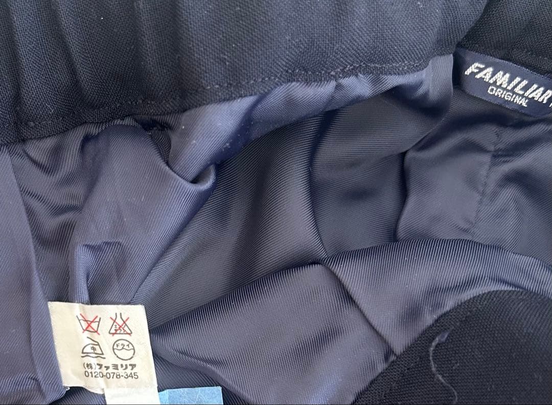 【ファミリア】ネイビー フォーマルスーツ 120cmお受験卒園式入学式冠婚葬祭紺