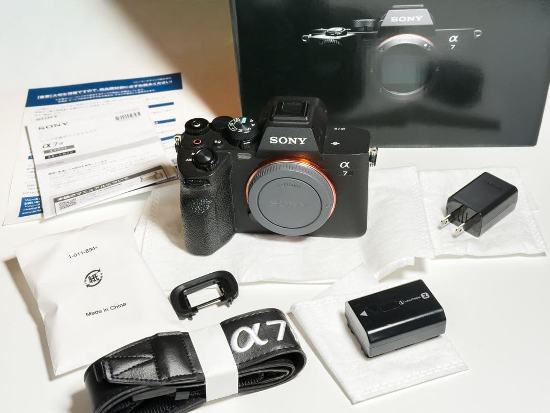 ソニー α7IV ILCE-7M4 ミラーレス一眼