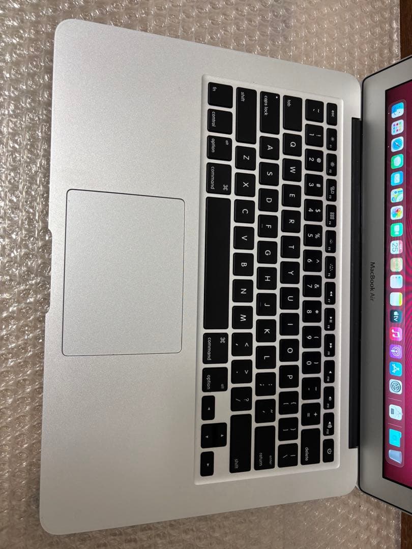 バッテリー新品同様　MacBook Air 13インチ　A1466 SSD