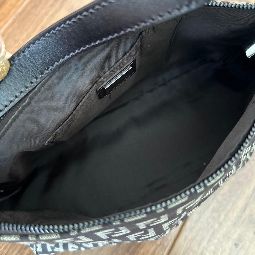 【楓】FENDI フェンディ　ハンドバッグ　ヴィンテージ　ズッカ柄
