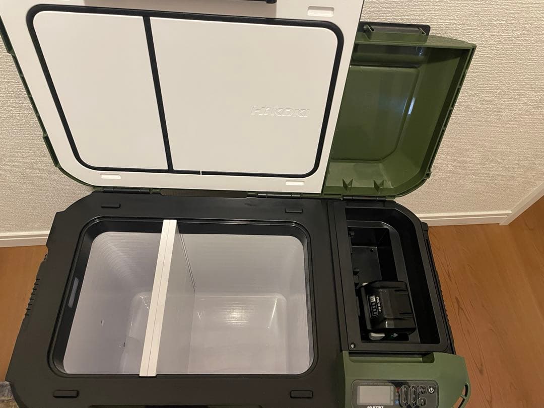 HiKOKI ハイコーキ 冷温庫　UL18DB バッテリー1個つき