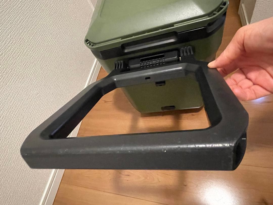 HiKOKI ハイコーキ 冷温庫　UL18DB バッテリー1個つき