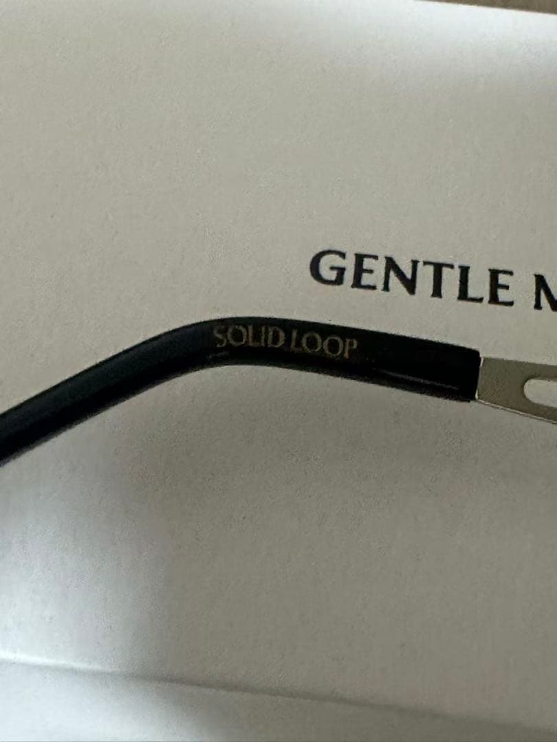 GENTLE MONSTER SOLID LOOP サングラス