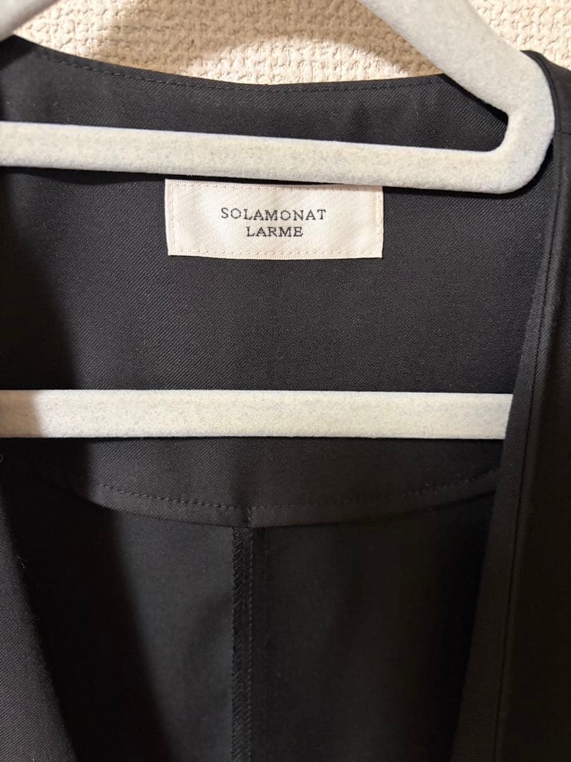 【美品】ソラモナラーム　ノーカラーワイドジャケット 黒