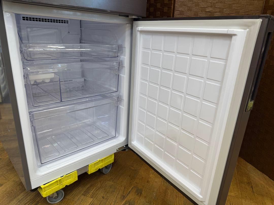 F033 SHARP 冷蔵庫　271L SJ-PD27D 2018年製