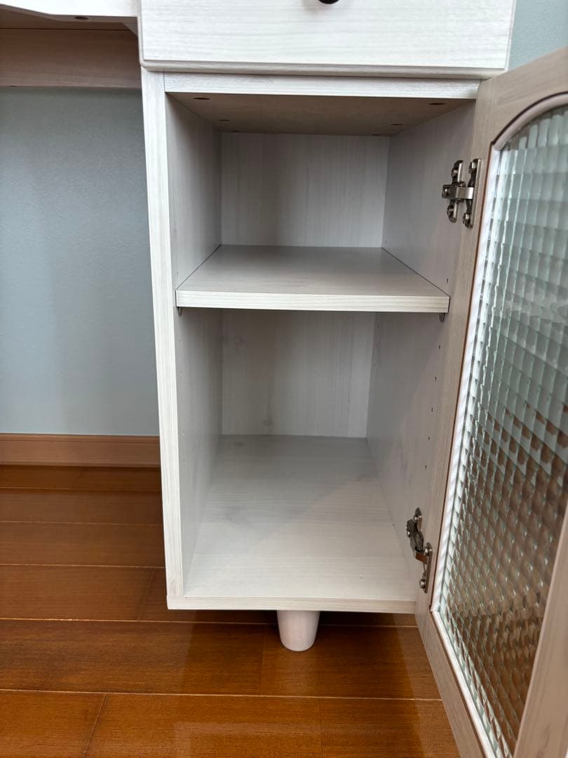 ホワイト木製デスク 引き出し付き