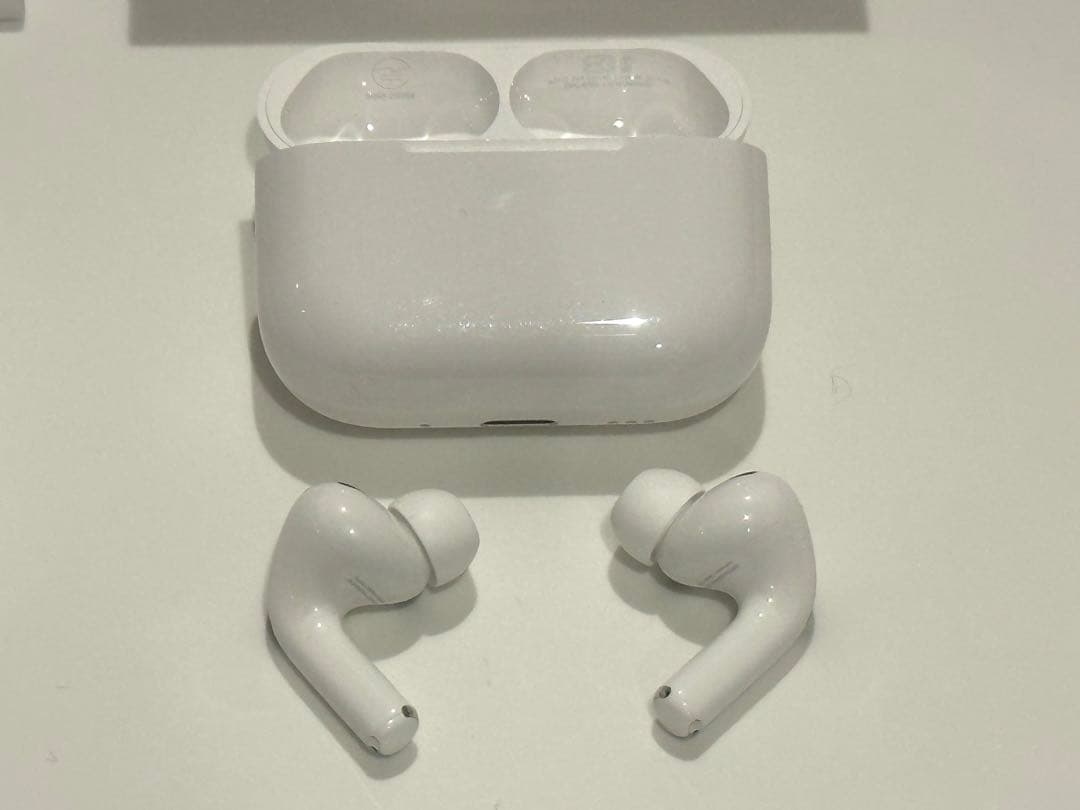 AirPods Pro 第3世代　2026年1月購入　カバー付