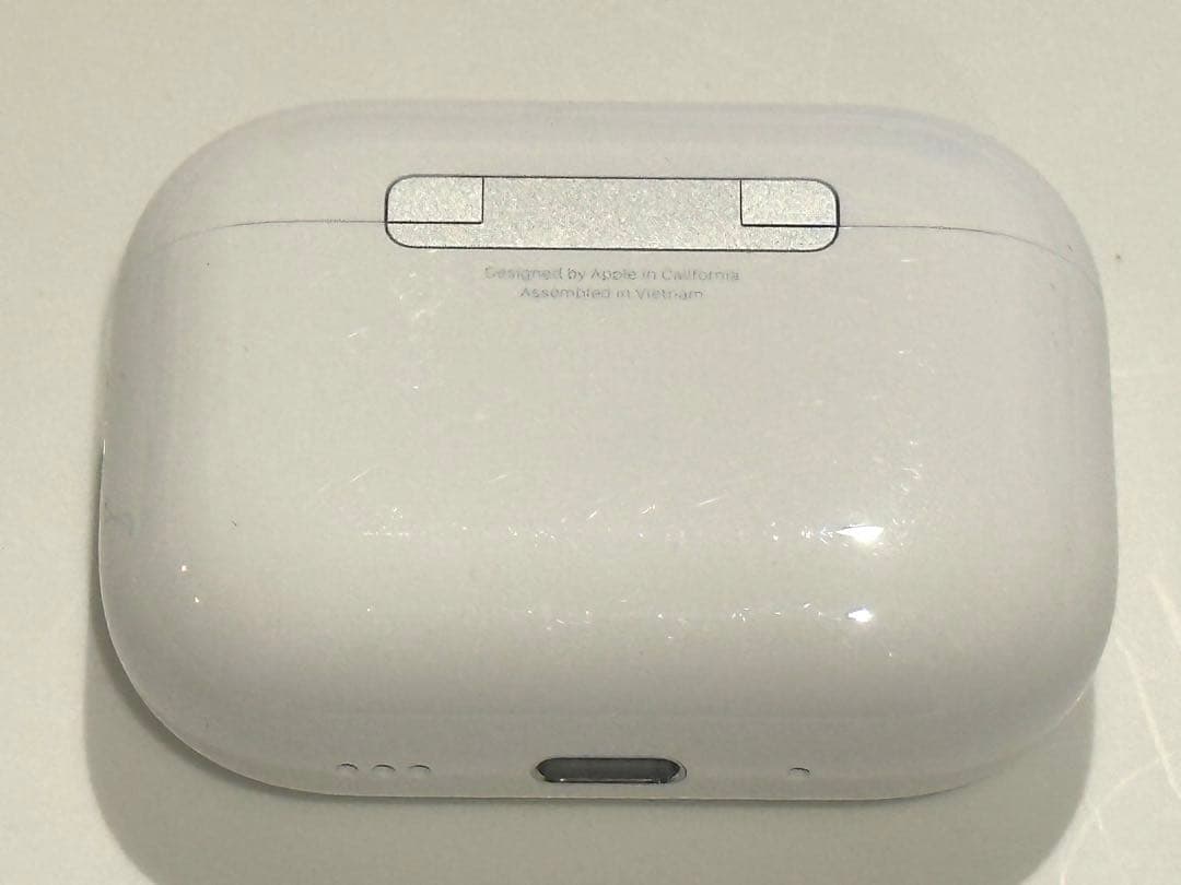 AirPods Pro 第3世代　2026年1月購入　カバー付