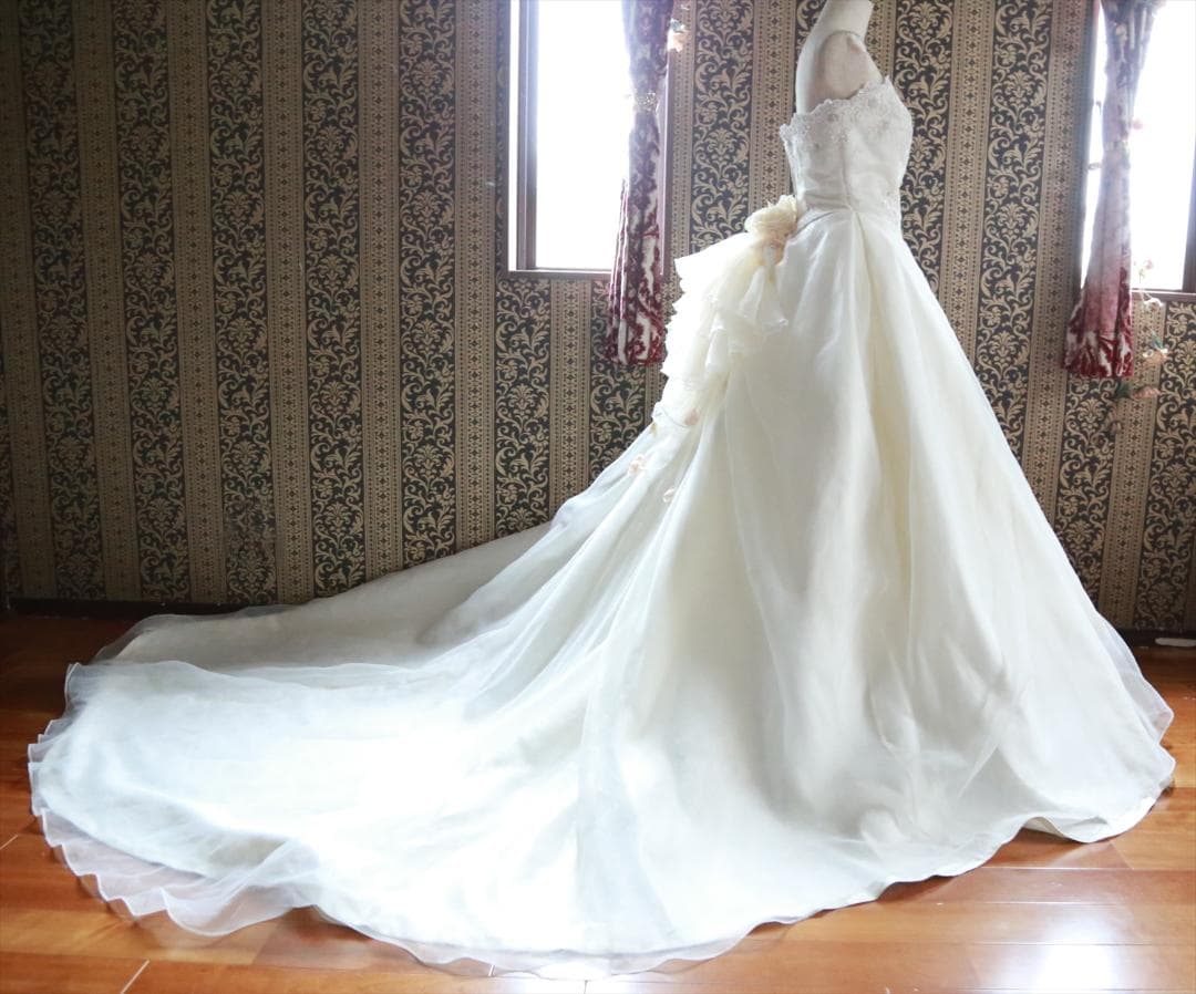 王道デザイン高級ウエディングドレス9号11号13号M~LLサイズ編上げ調節可能