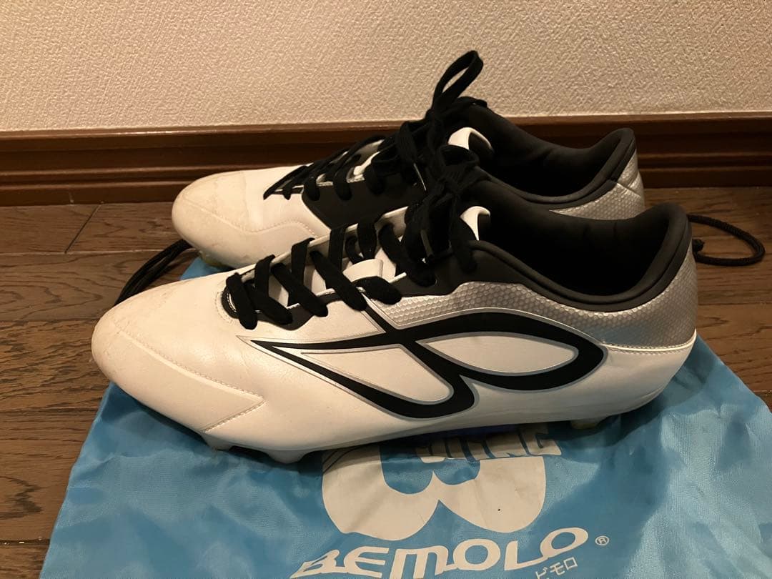 BEMOLO ビモロ 28.0cm スパイク　ホワイト/ブラック