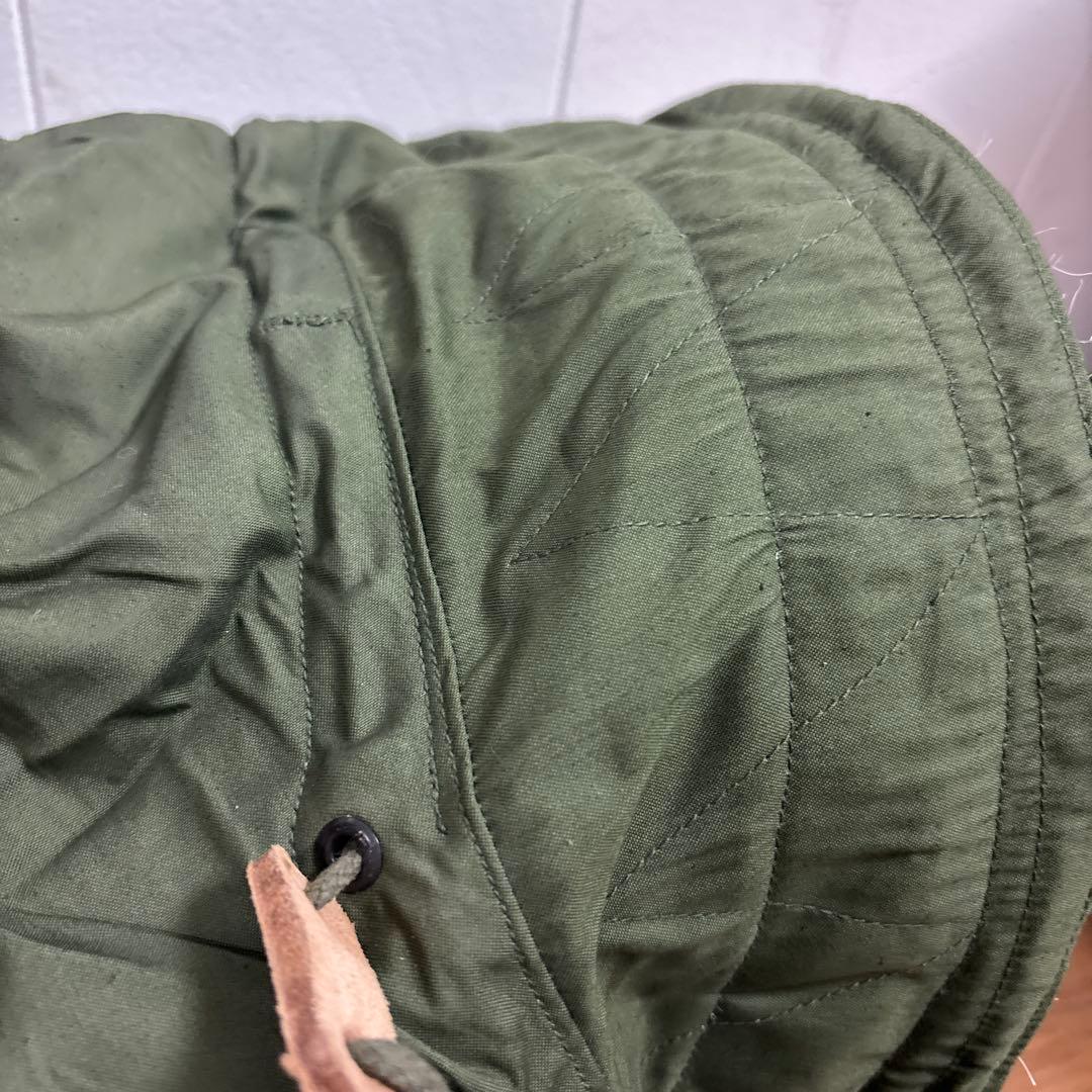 デッドストック　米軍　実物　80s M65 フィッシュテールパーカーフード　①