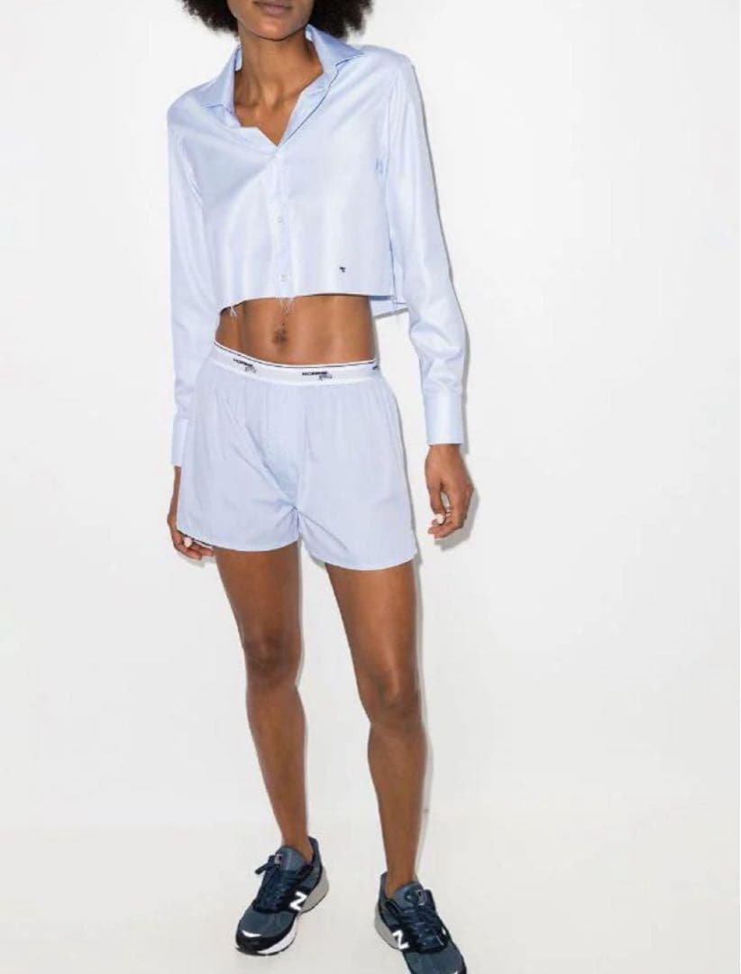 HommeGirls ロゴ ショートパンツ　ライトブルー