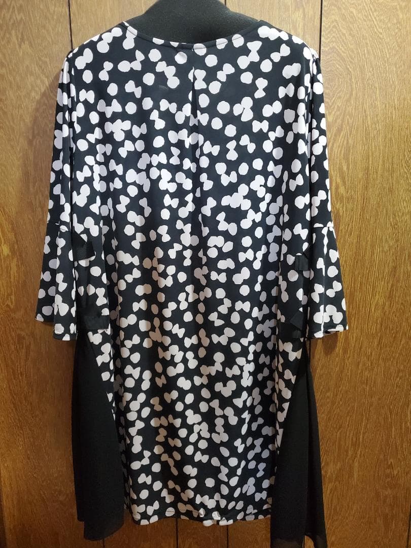 ローズティアラチュニックワンピース