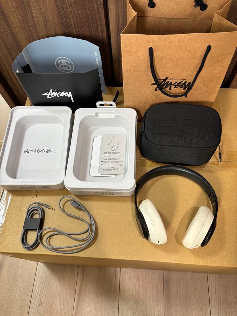 美品Stussy & Beats STUDIO PRO Headphones
