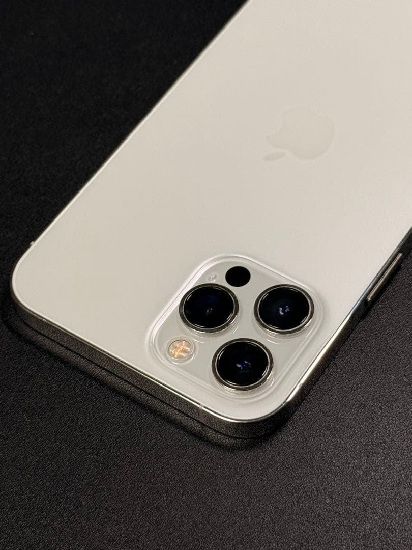 Apple iPhone 12 pro max シルバー 本体