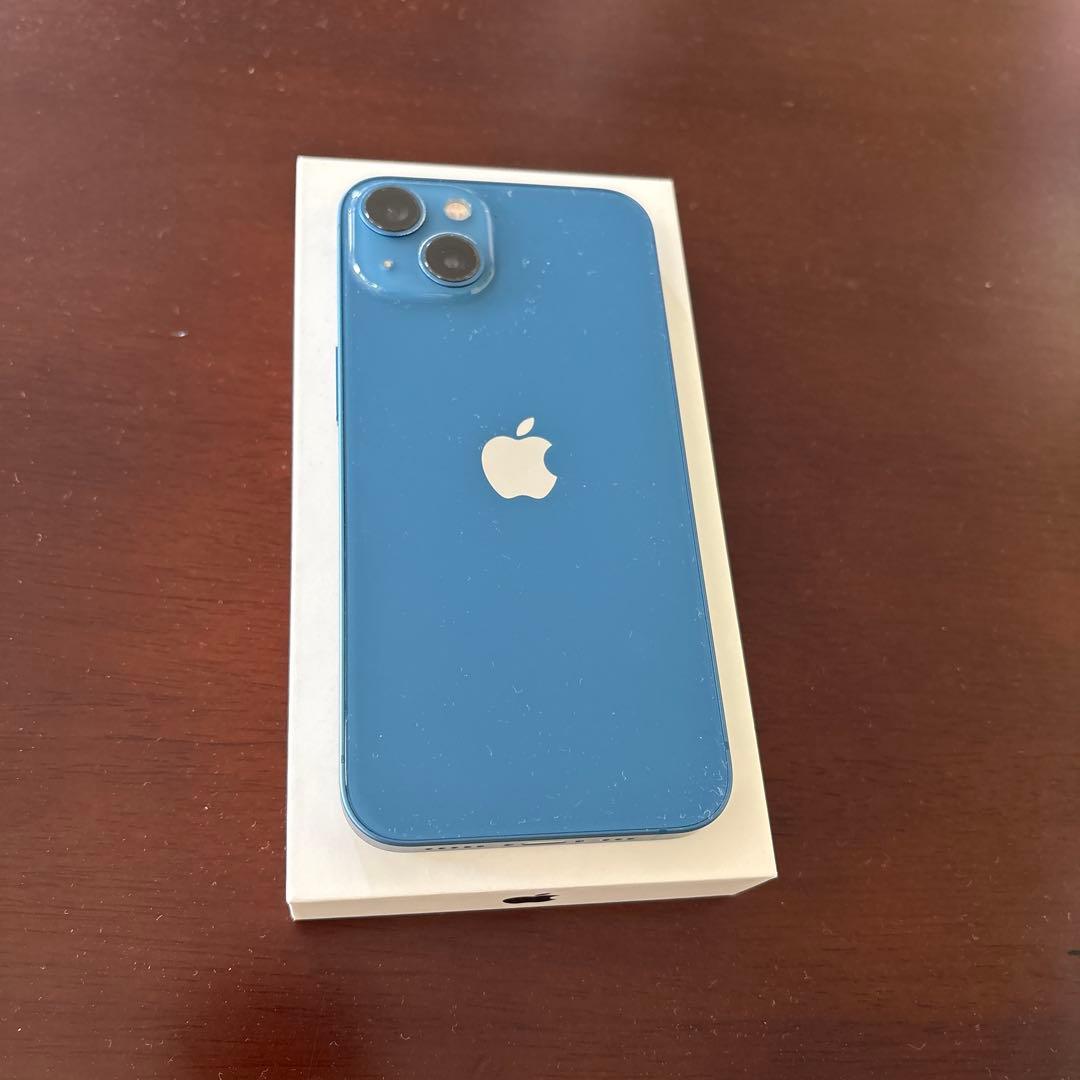 Apple iPhone 13 青 本体