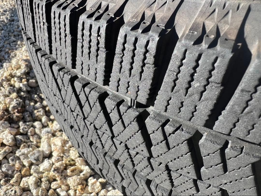 【やす】Hondaフリード純正 15インチ スタッドレス4本セット