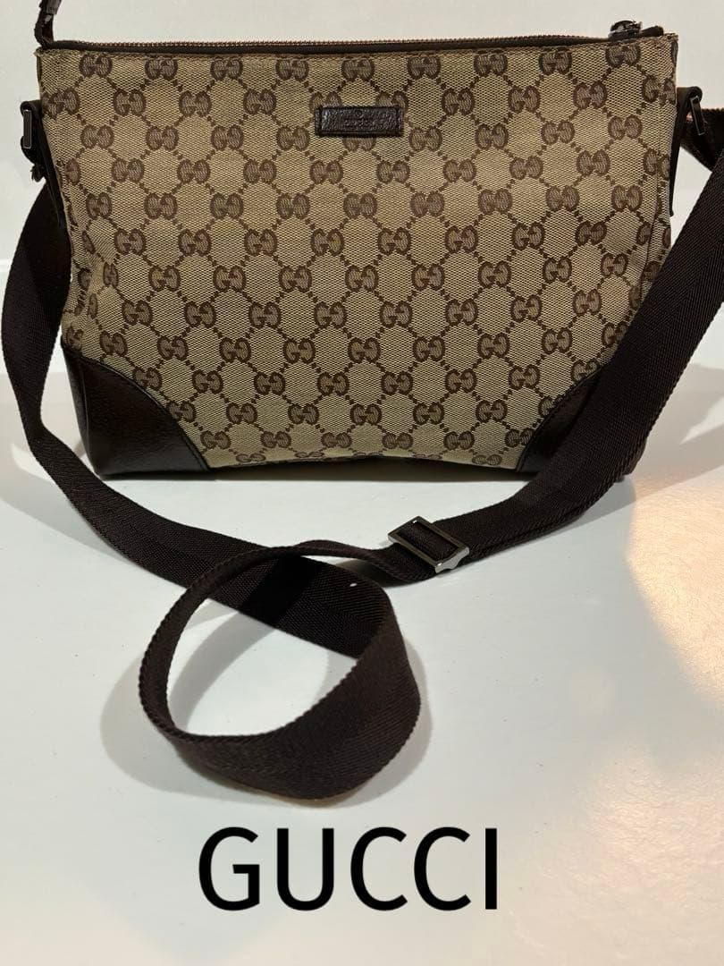 Gucci GGパターン ショルダーバッグ
