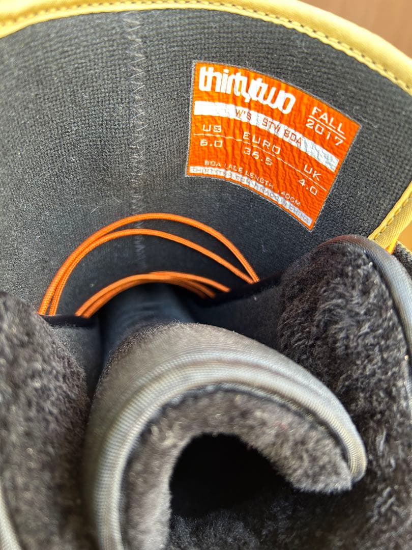 スノーボード　レディースブーツ