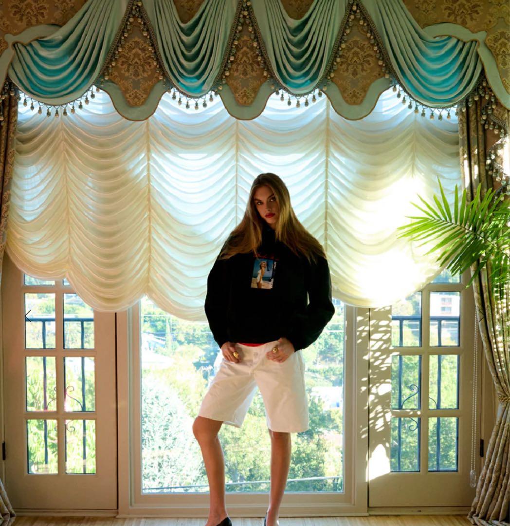 トップス MARILYNMONROE xWDSBeach HOODEDSWEATSHIRT