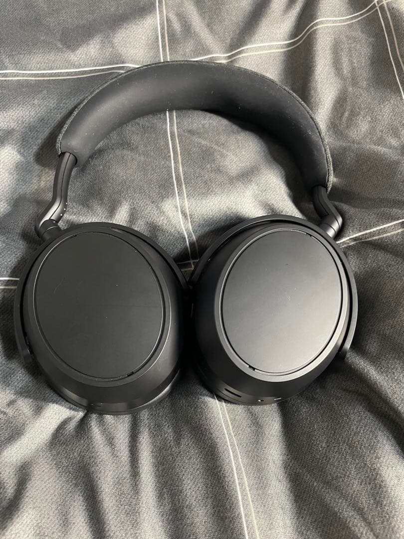 Sennheiser Momentum 4 ワイヤレスヘッドホン