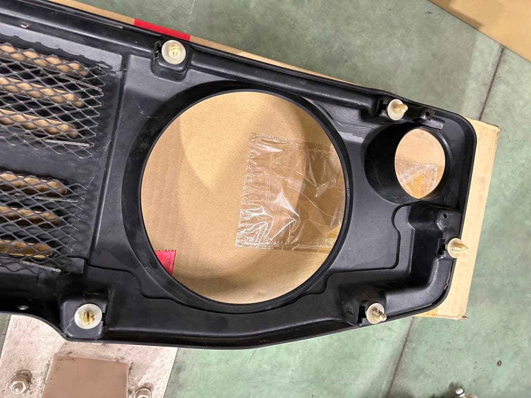 ジムニーシエラアウトクラスカーズヴィンテージGグリル ASA製jb64 jb74