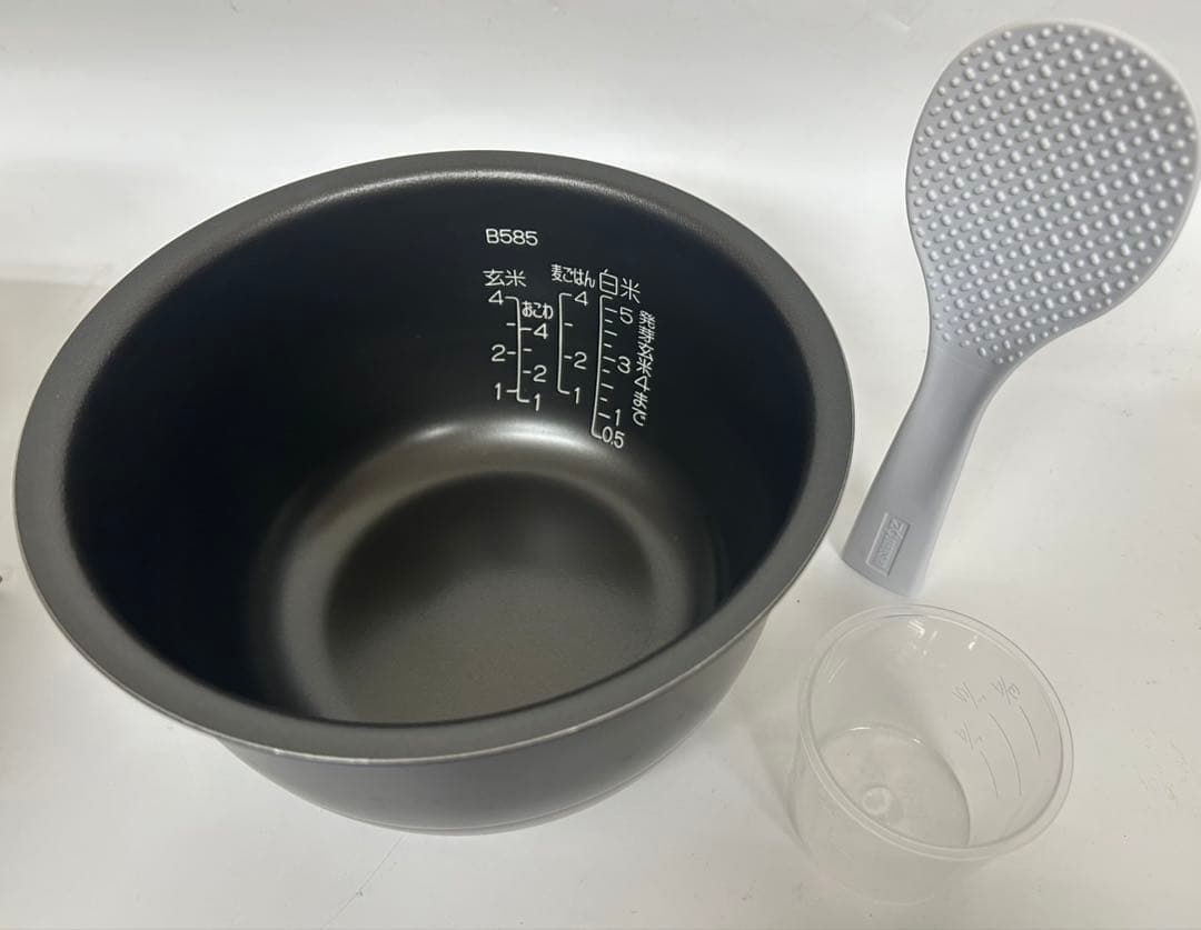 Zojirushi 象印　炊飯器 NW-VD10 黒　2024年製