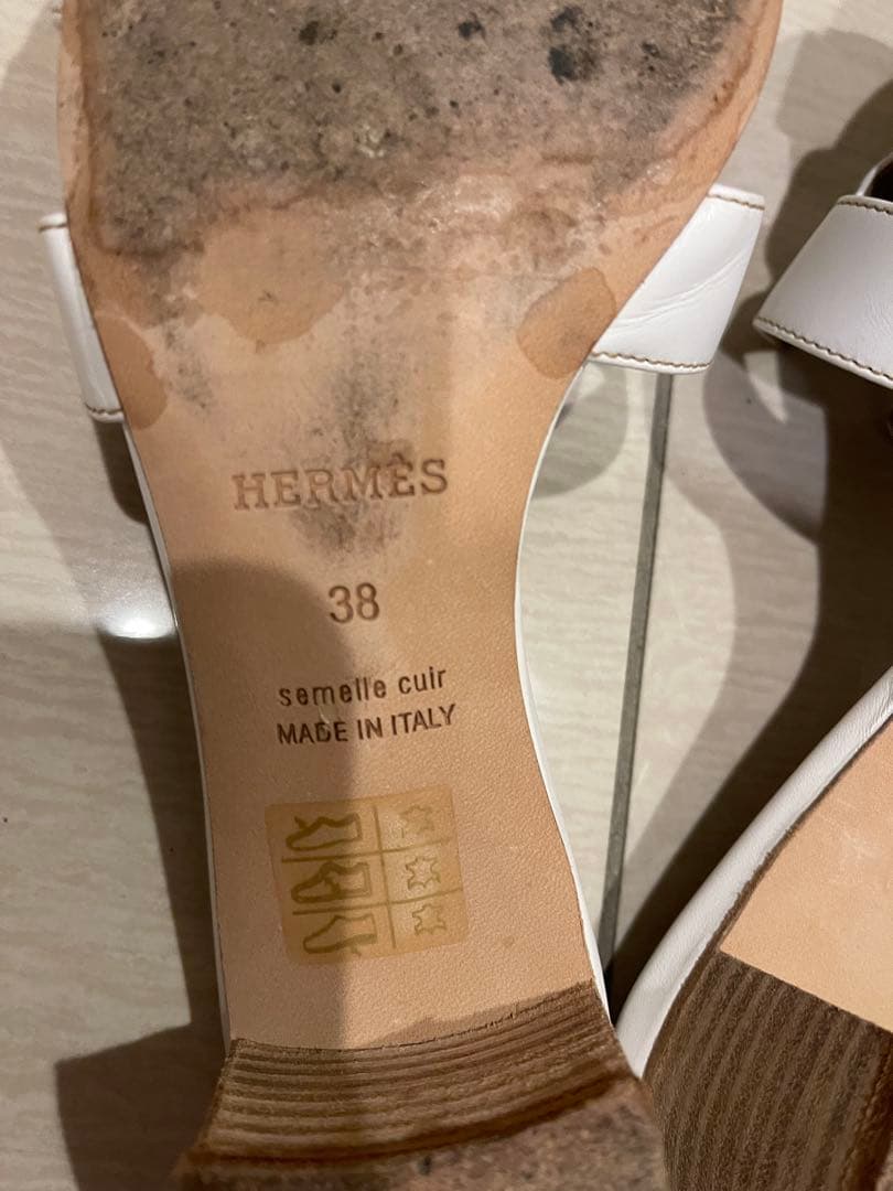 ご確約です！！HERMEエルメス　オアジス　ホワイト　サイズ38