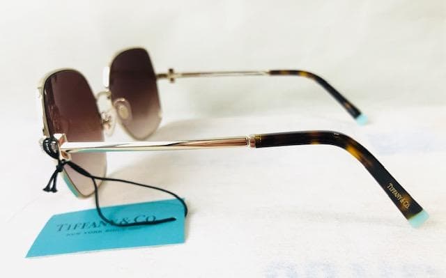 定価6.1万ティファニーTiffany&Coサングラス眼鏡メガネめがね国内正規品