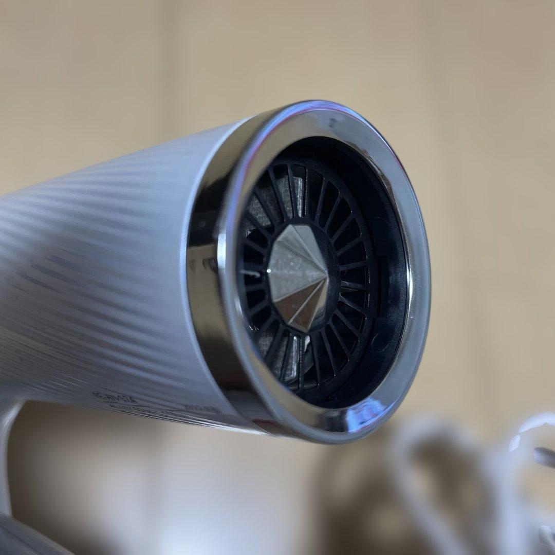 1/2本日中のみ値下げ！！Refa ドライヤー　リファドライヤー