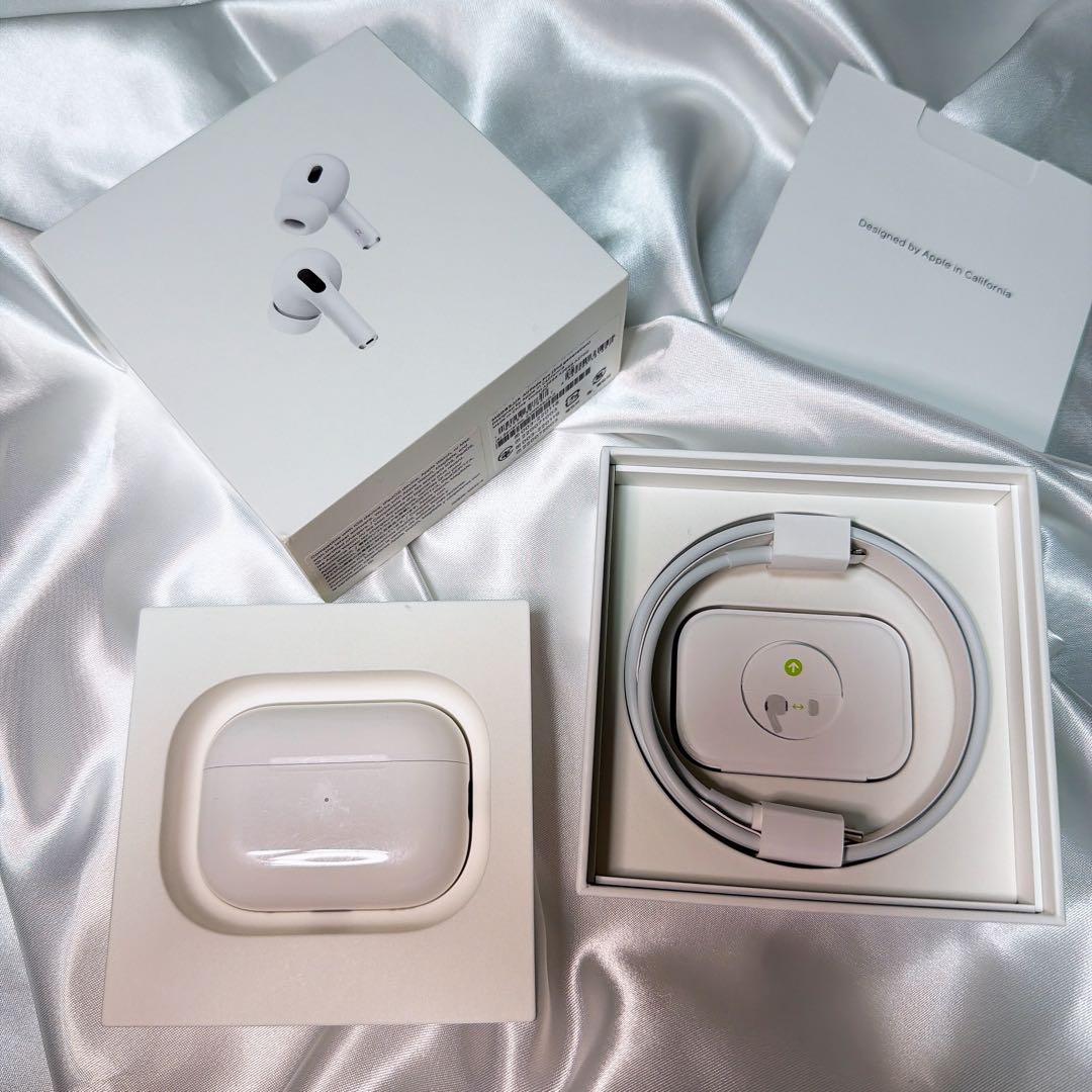 Apple AirPods Pro 第2世代　本体 充電ケース付き