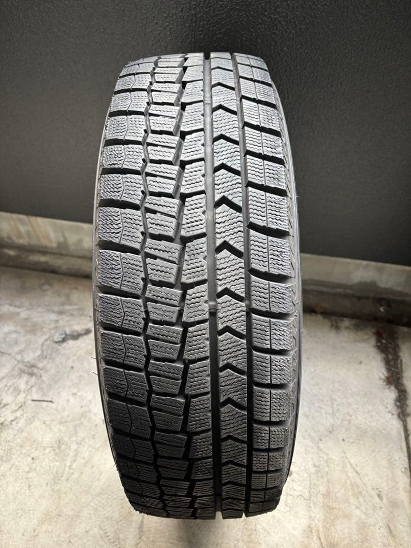 （スタッドレス2ヶ月のみ使用）ライズ、ロッキー