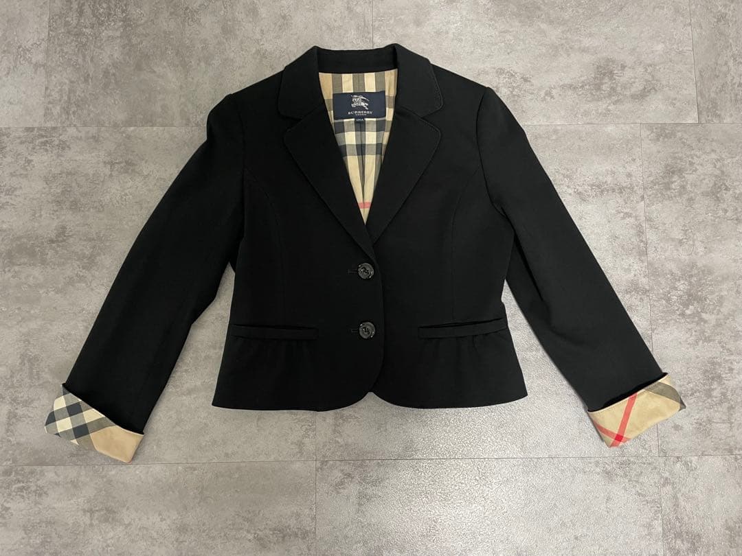 《お値下げ》美品★Burberry サイズ150A ジャケット