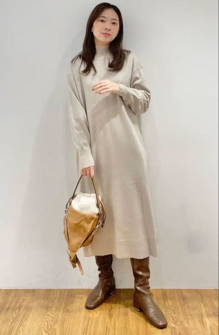 完売　23区 S ウールカシミヤブレンド ハイネックワンピース　¥28,600