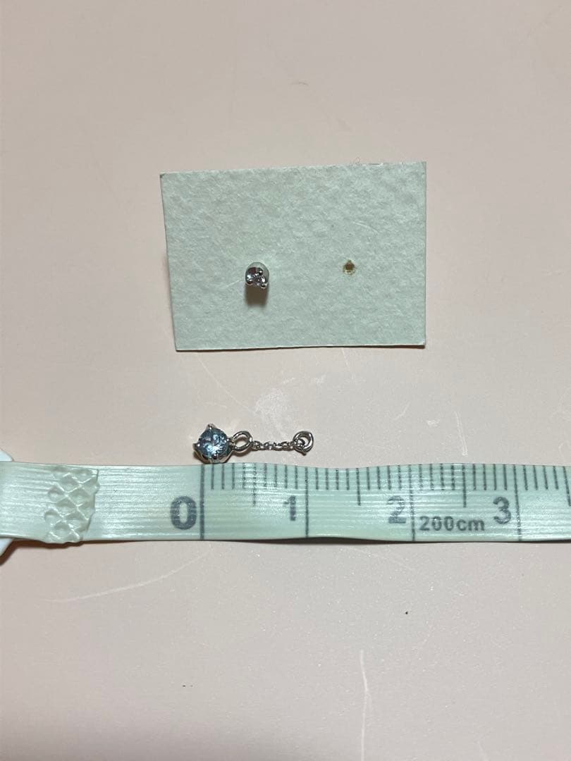 【4℃】K18WGダイヤ、アクアマリンピアス(片耳用)