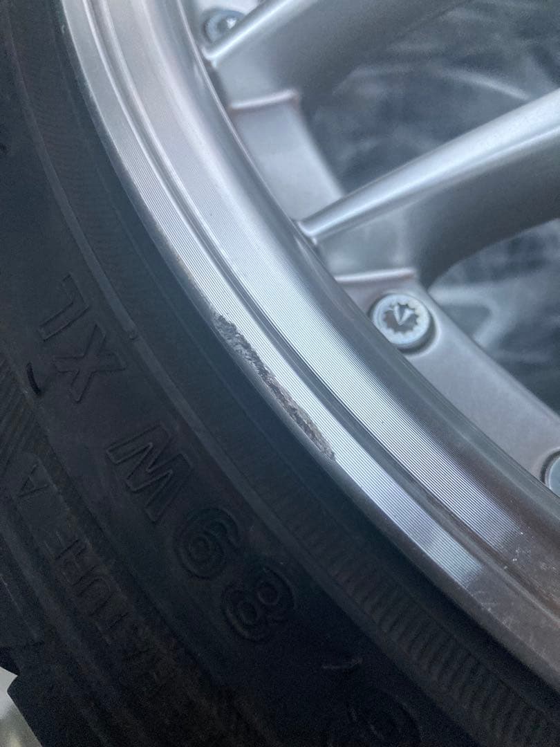 (4本セット)マルチフォルケッタ18インチ7.5 215/40R18