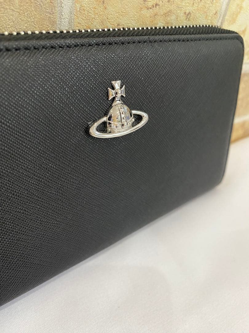 ◆ヴィヴィアンウエストウッド　Vivienne Westwood 長財布　黒