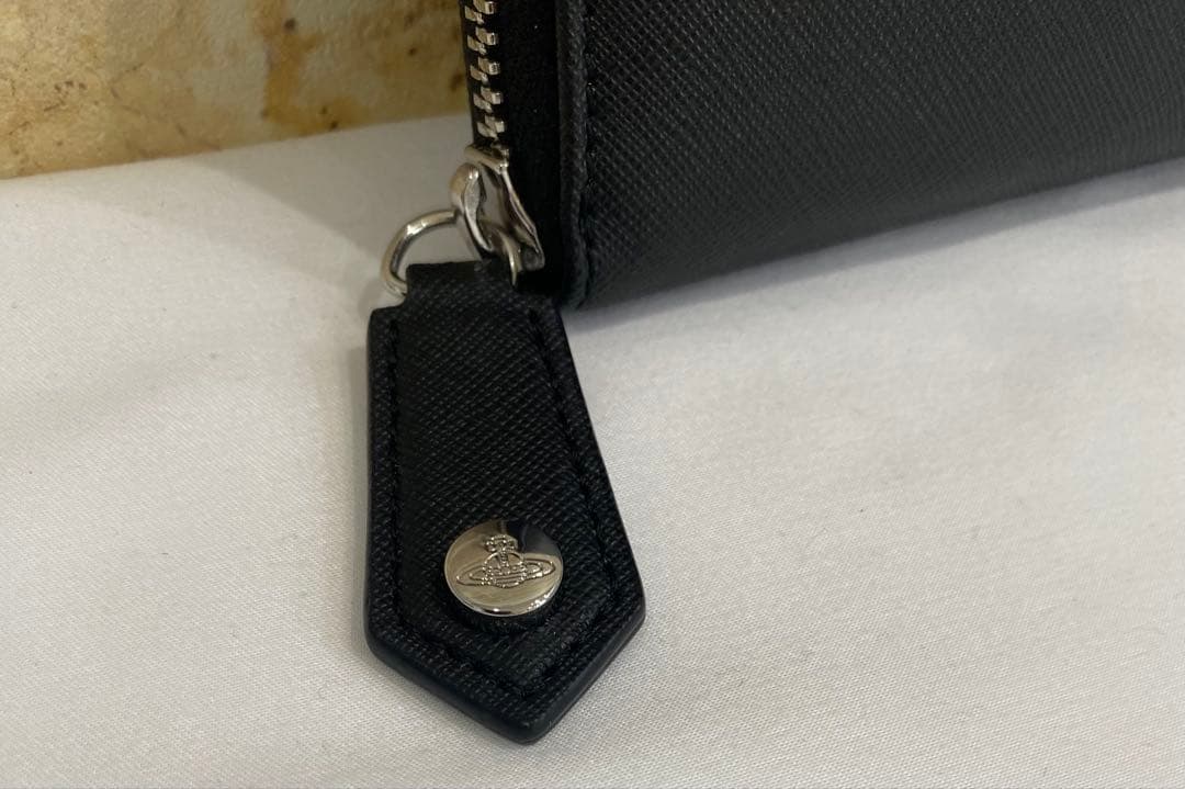 ◆ヴィヴィアンウエストウッド　Vivienne Westwood 長財布　黒