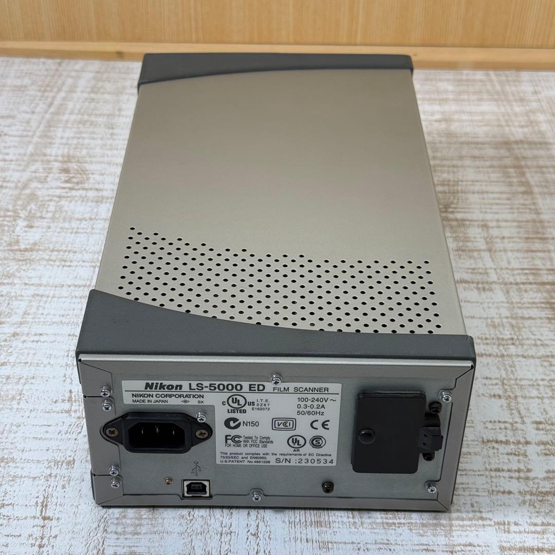 Nikon SUPER COOLSCAN 5000 ED ニコン　スキャナー