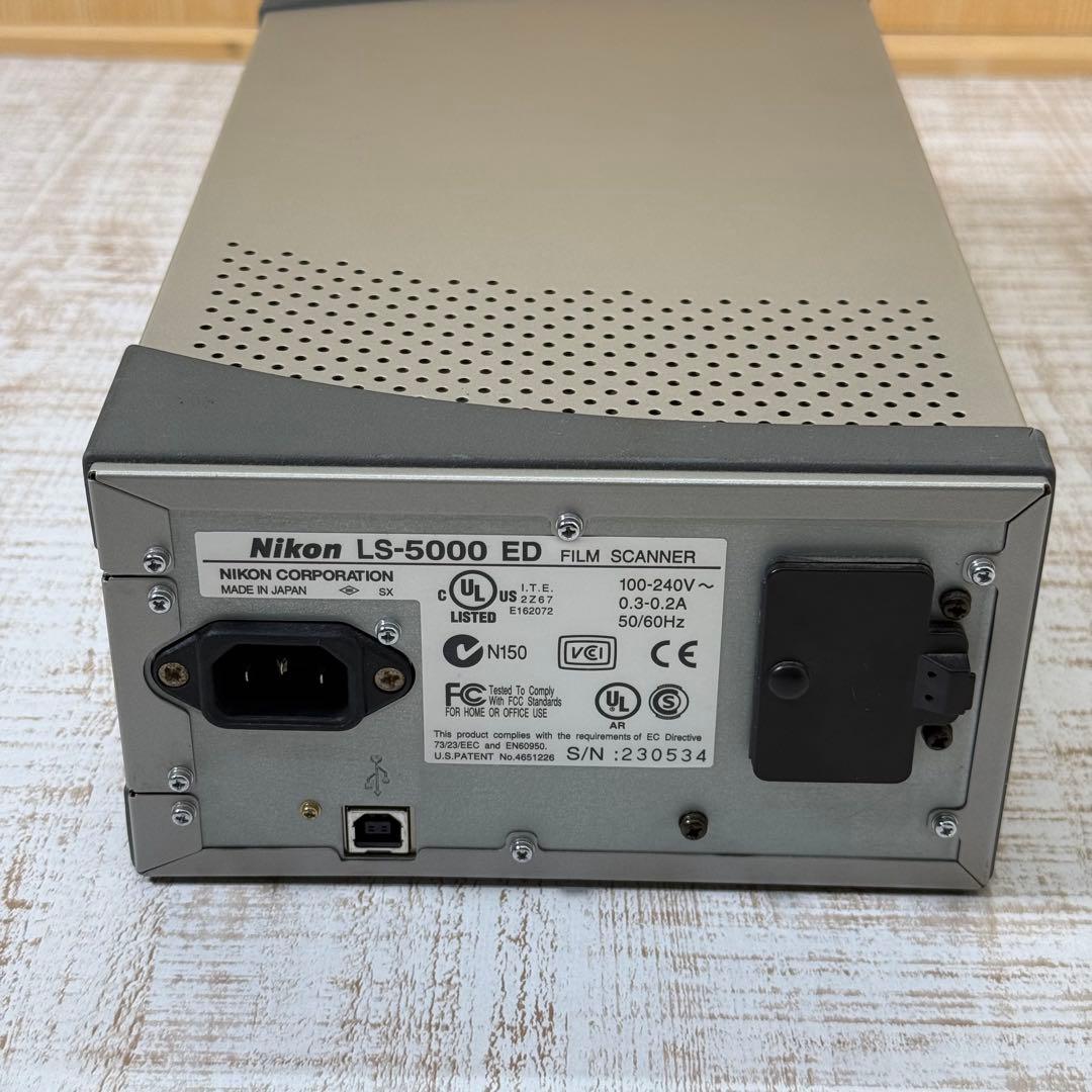 Nikon SUPER COOLSCAN 5000 ED ニコン　スキャナー