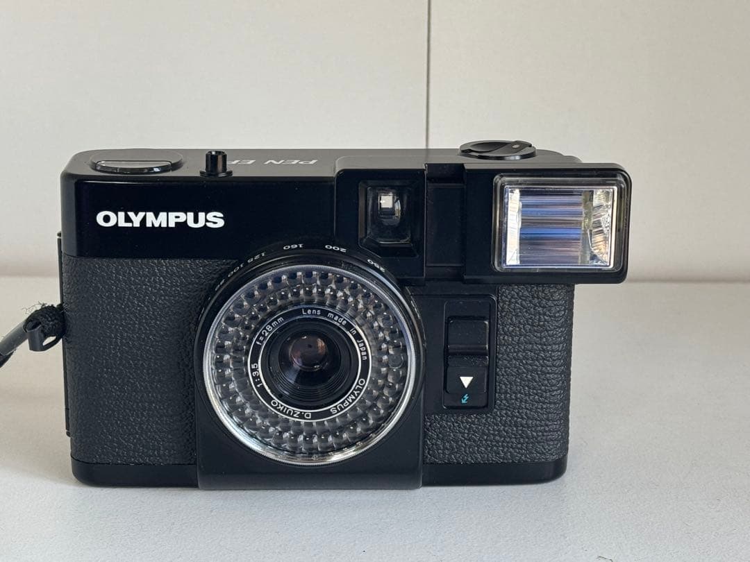 OLYMPUS EFハーフフィルムカメラ