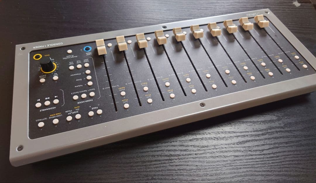 SOFTUBE ソフチューブ Console 1 Fader