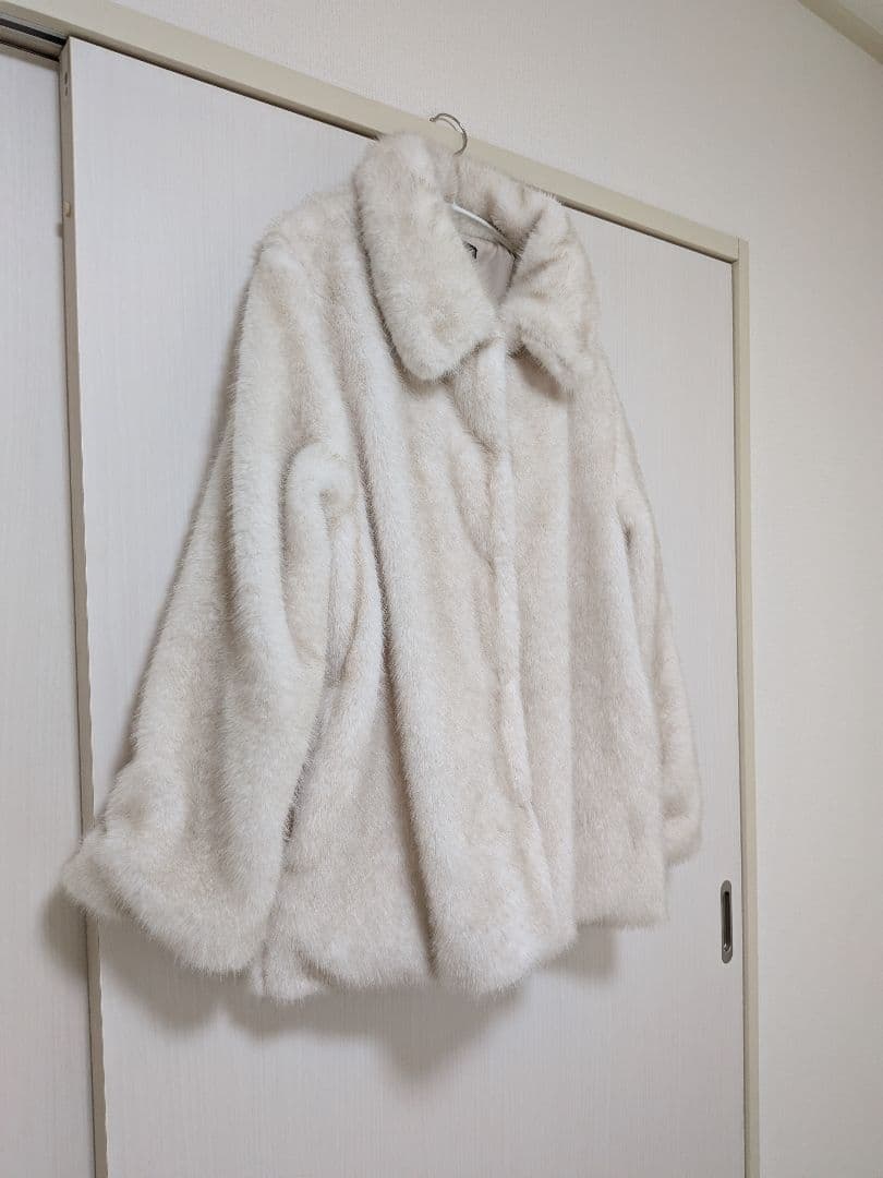 Heather　MIXファージャケット（オフホワイト、ミドル丈）