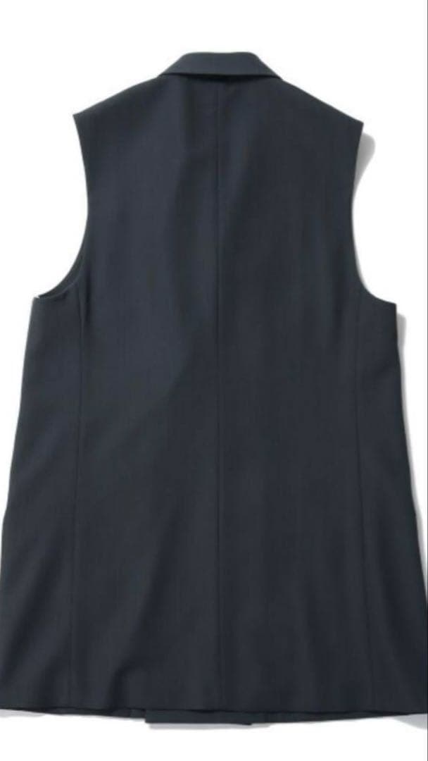 irenisa スリーブレスジャケット　ベスト、ジレ