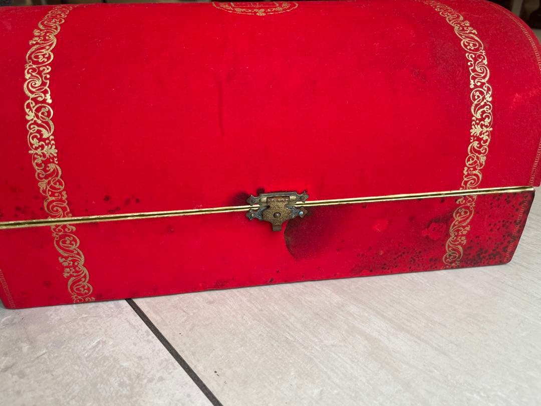 【値下げ】CAMUS カミュ　バカラクリスタルボトル　ブランデー　未開封