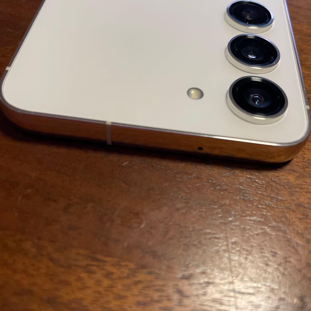 Galaxy S23 SC-51D 256GB クリーム SIMフリー