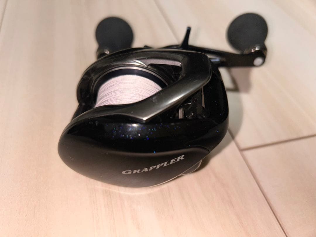 シマノ ベイトリール 17グラップラー301HG 左ハンドル リールカバー付