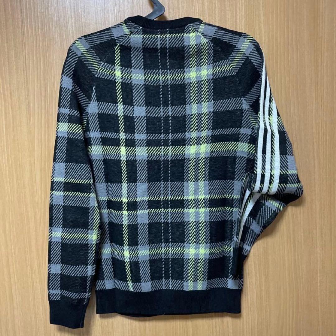 1セット限★新品アディダスセットアップ　チェックセーターS＋中綿入暖かスカートM